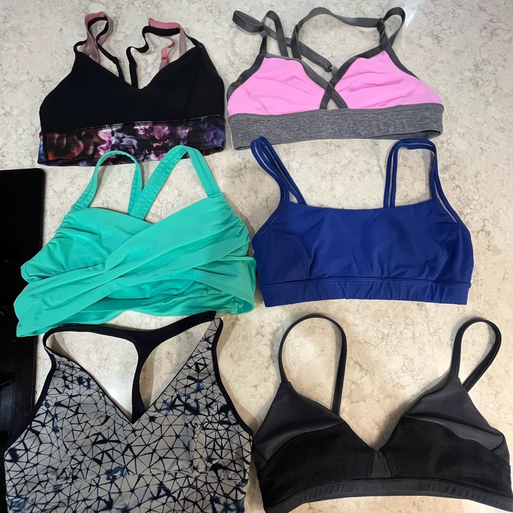 Lululemon sports bra lot